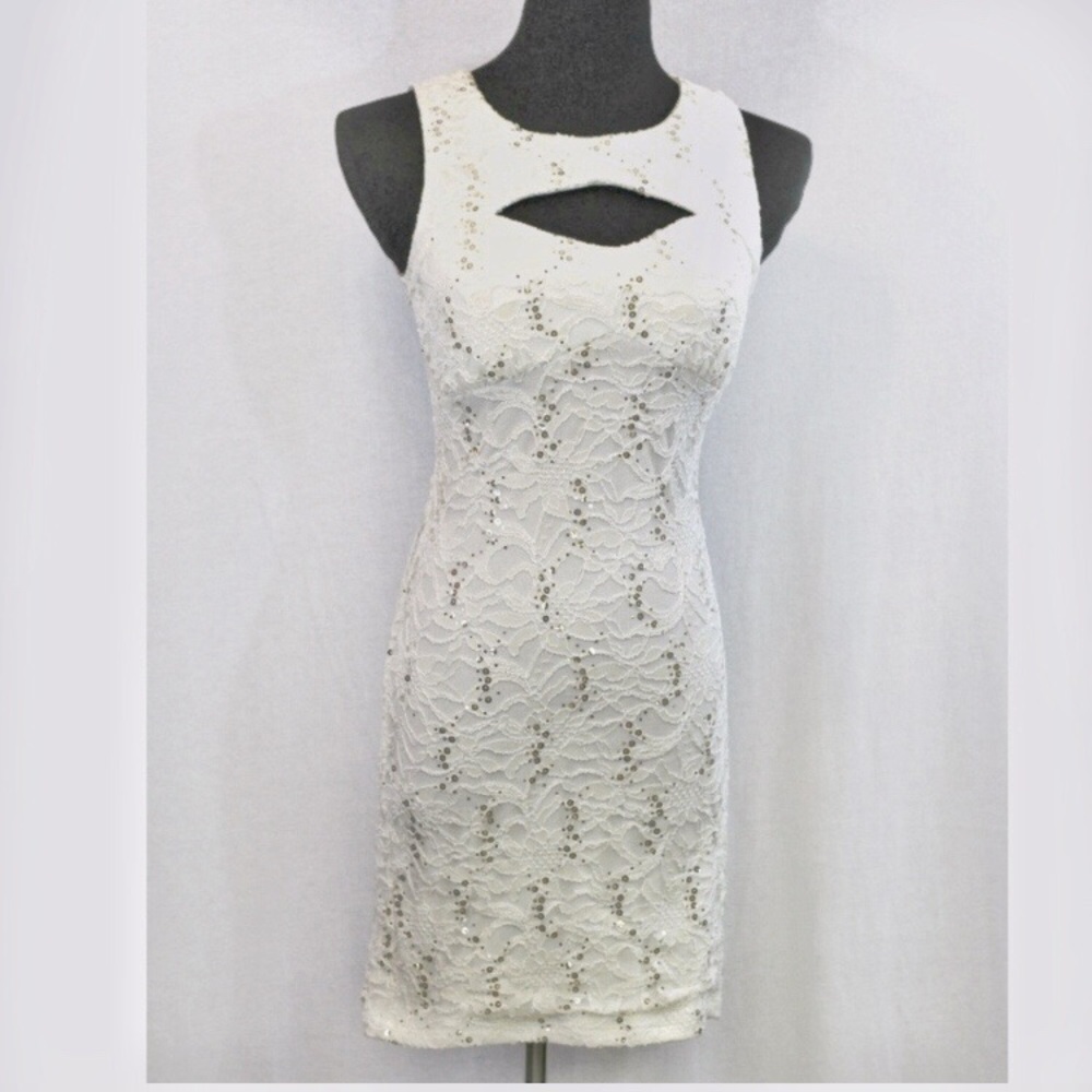 Emerald Sundae White lace sequin bodycon dress M